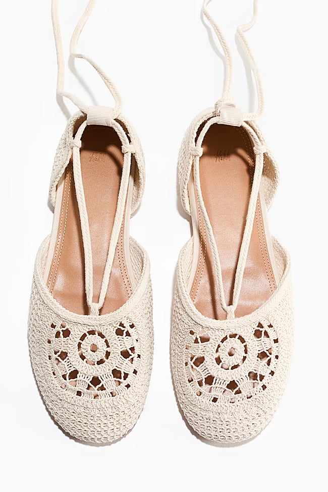 Bailarinas de crochet de H&M (39,99 euros)