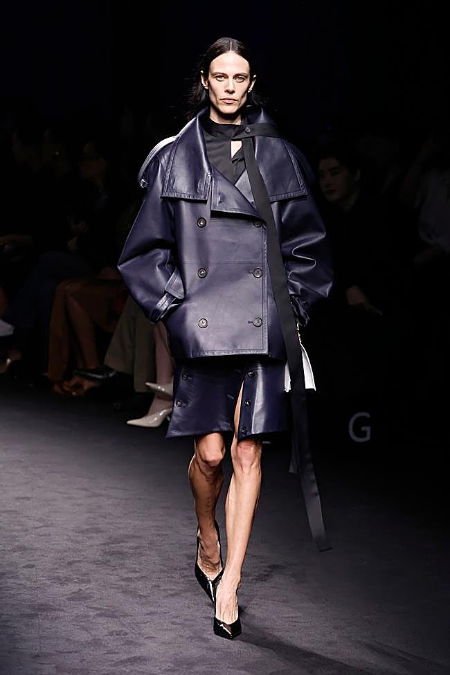 Look de Ferragamo para otoño-invierno 2026 durante la Semana de la Moda de Milán.