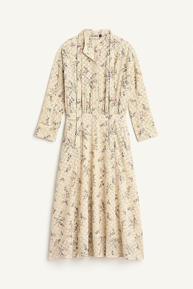 Vestido con detalle de bordado y estampado de flores de SRPLS FLWRS de Zara.