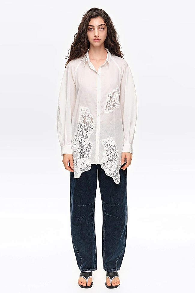Camisa blanca de Bimba & Lola (150 euros)
