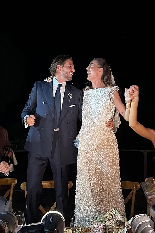 Vic Montanari y su marido, Miguel Segade Correia, en una imagen de su boda