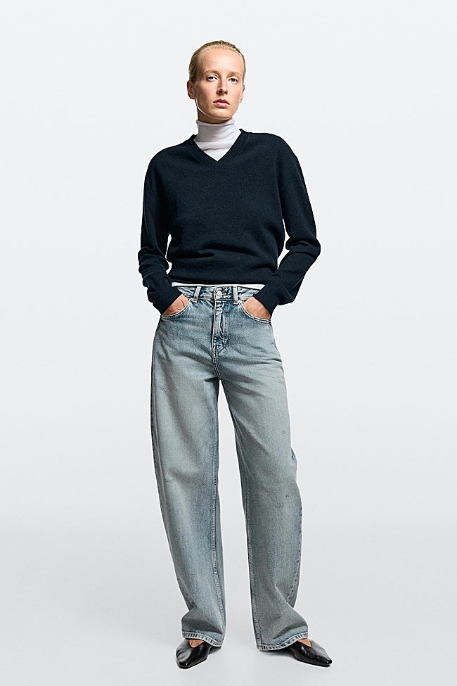 Vaqueros barrel de Massimo Dutti (59,99 euros)