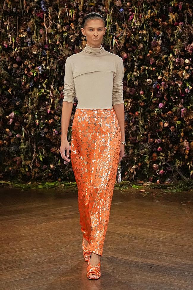 Look de Maison Margiela durante la Semana de la Moda de París.