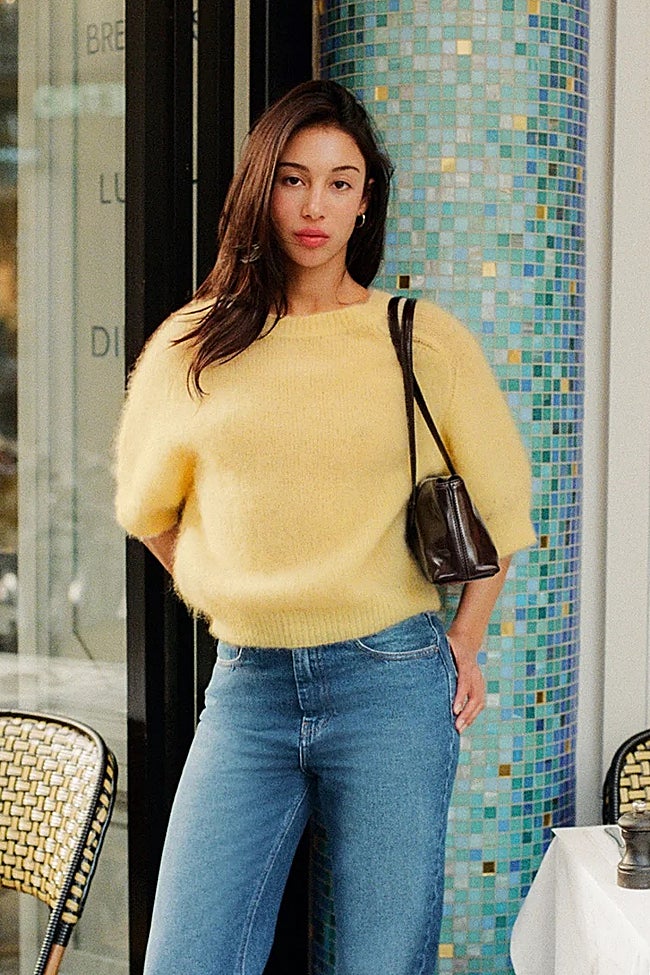 Jersey amarillo de Rouje (116 euros)