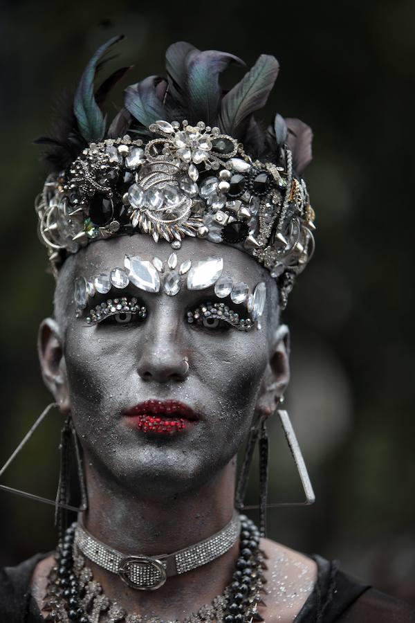 Un participante de la Marcha del Orgullo Gay en México.