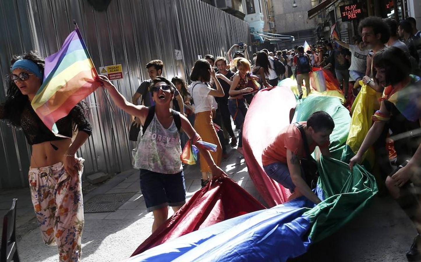 Marcha del Orgullo Gay en Estambul.