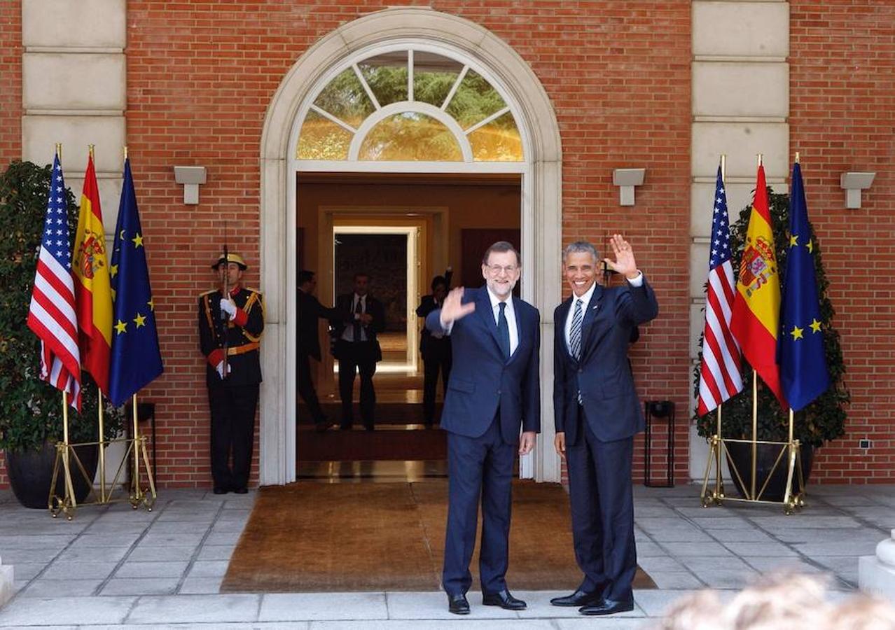 Mariano Rajoy recibe a Barack Obama en el Palacio de la Moncloa.