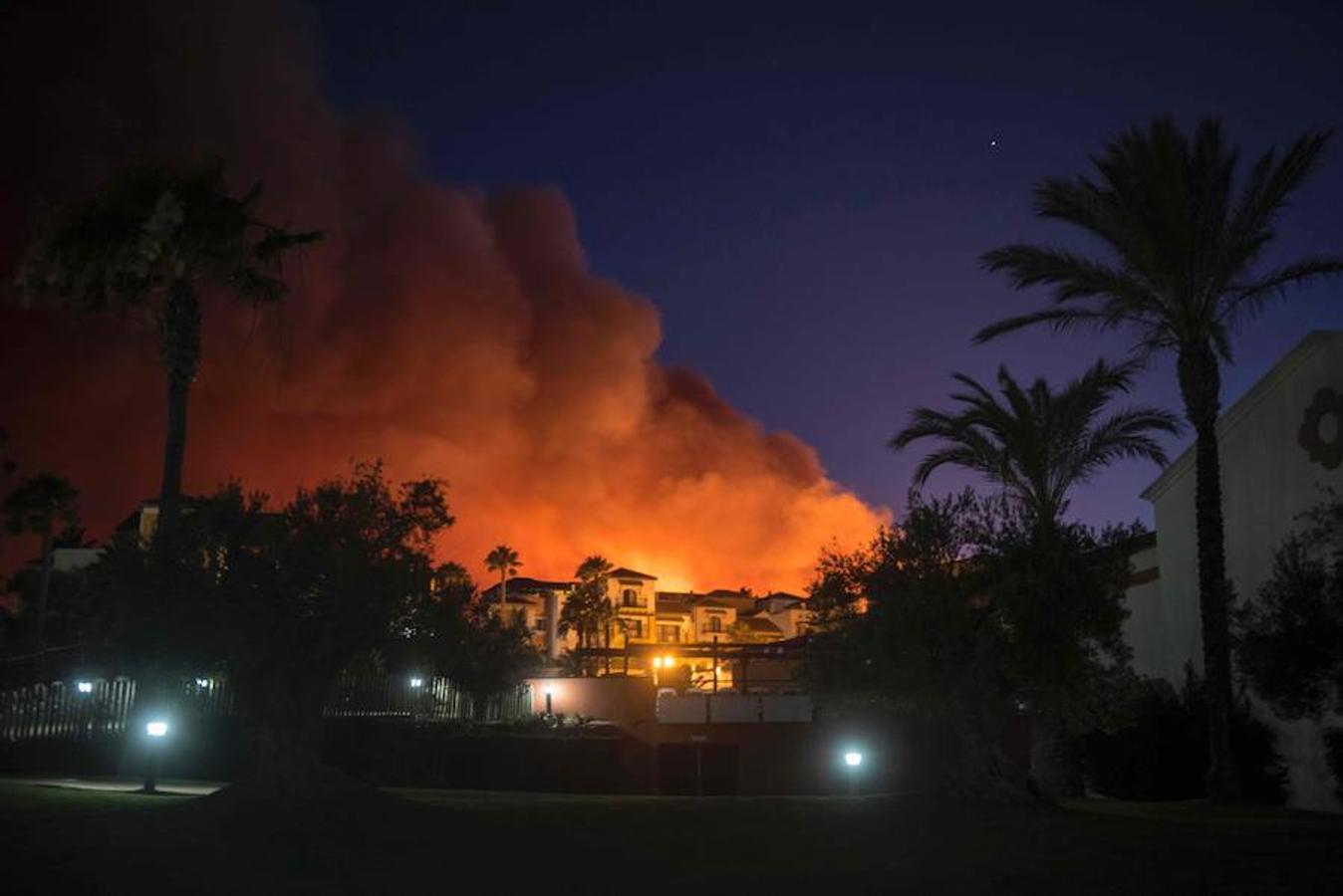 La Línea de la Concepción, en llamas