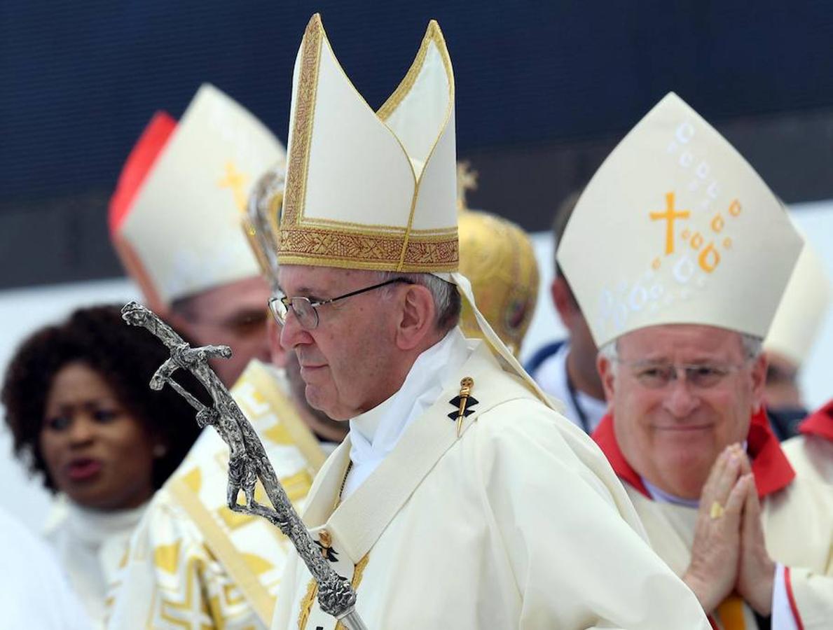 El Papa clausura la JMJ de Polonia con una misa multitudinaria