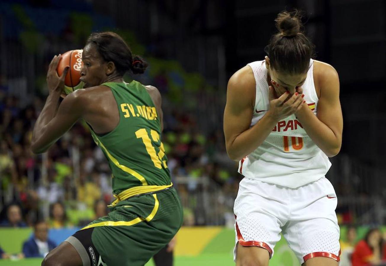 Las mejores imágenes del España - Senegal de baloncesto femenino