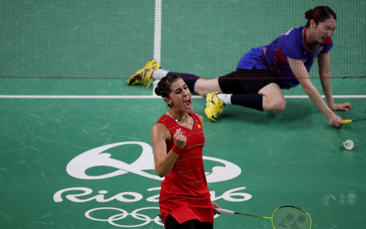 Carolina Marín logra el pase a semifinales en bádminton