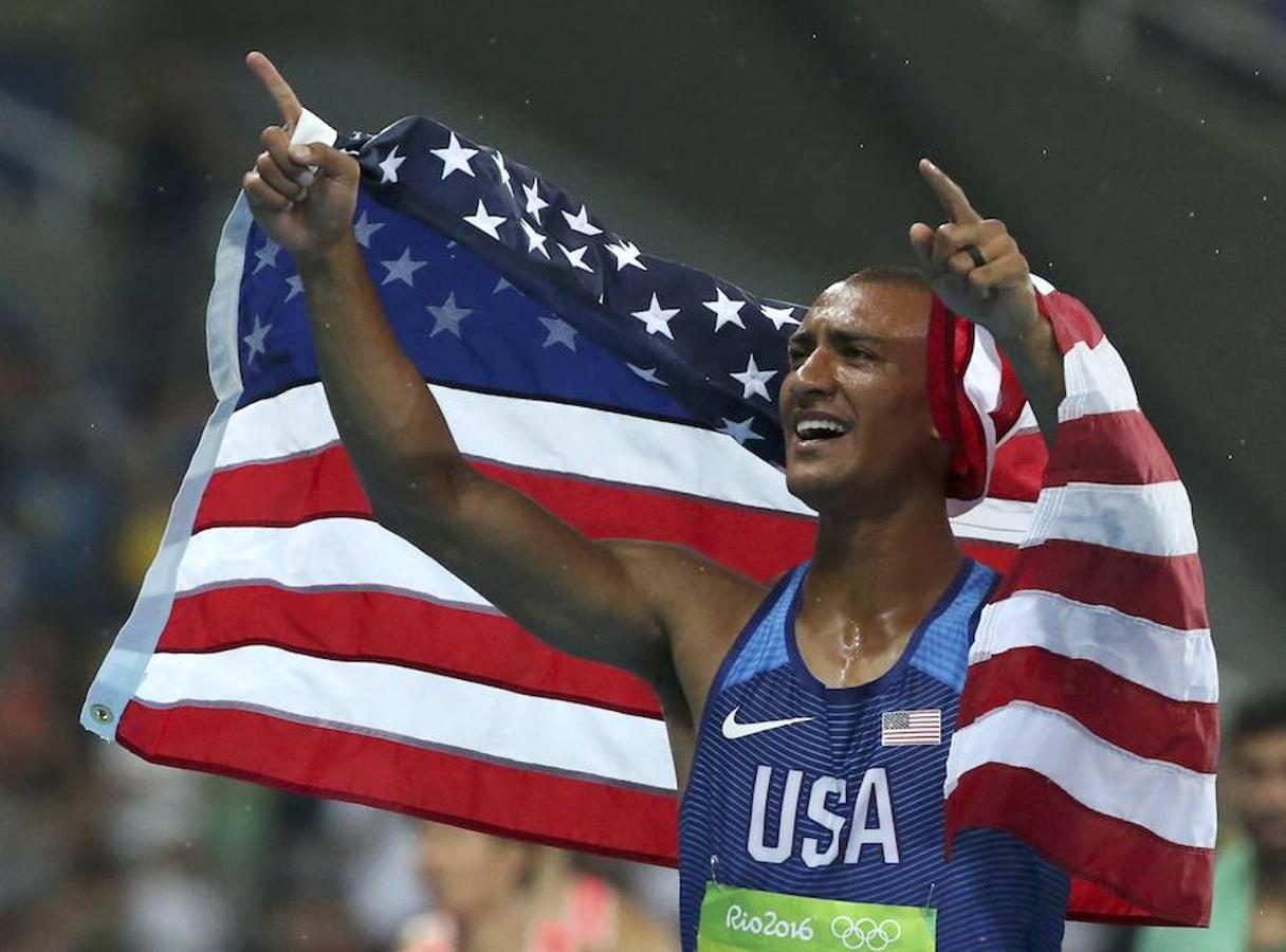 El estadounidense Ashton Eaton conserva la medalla dorada de decatlon