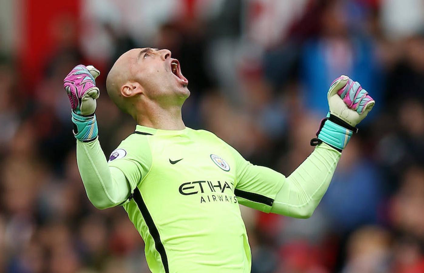 El Manchester City golea 4-1 al Stoke City