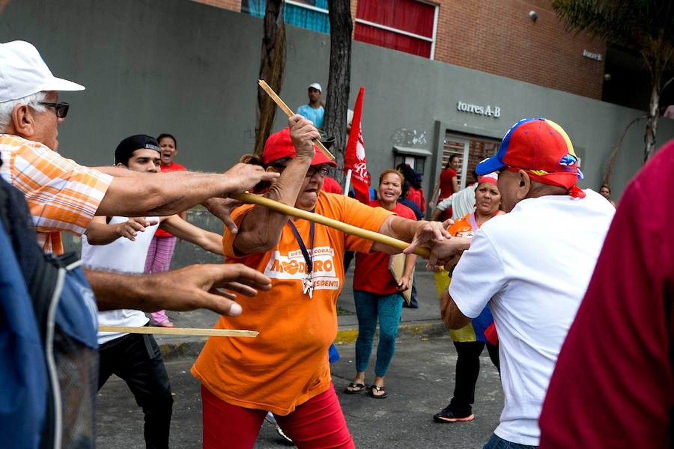 La oposición venezolana toma las calles de Caracas