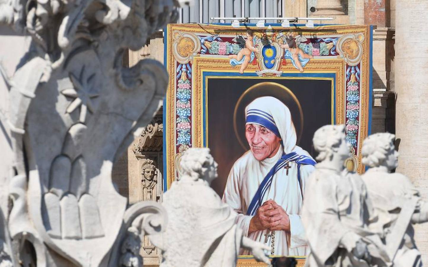 La madre Teresa de Calcuta es canonizada por el papa Francisco