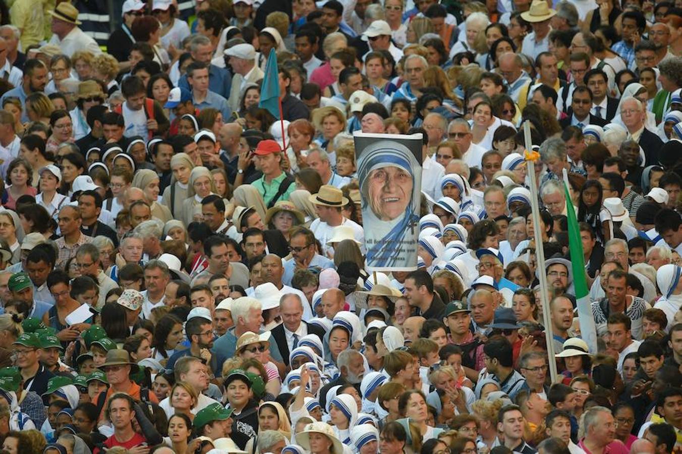 La madre Teresa de Calcuta es canonizada por el papa Francisco