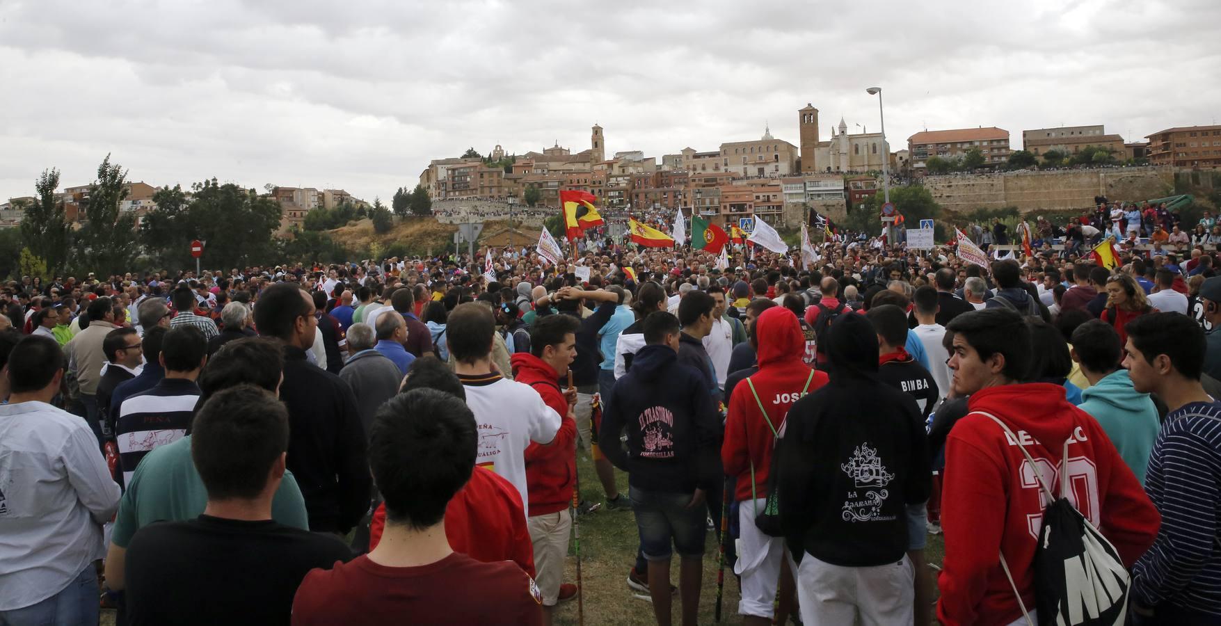 Tordesillas celebra su primera fiesta sin Toro de la Vega