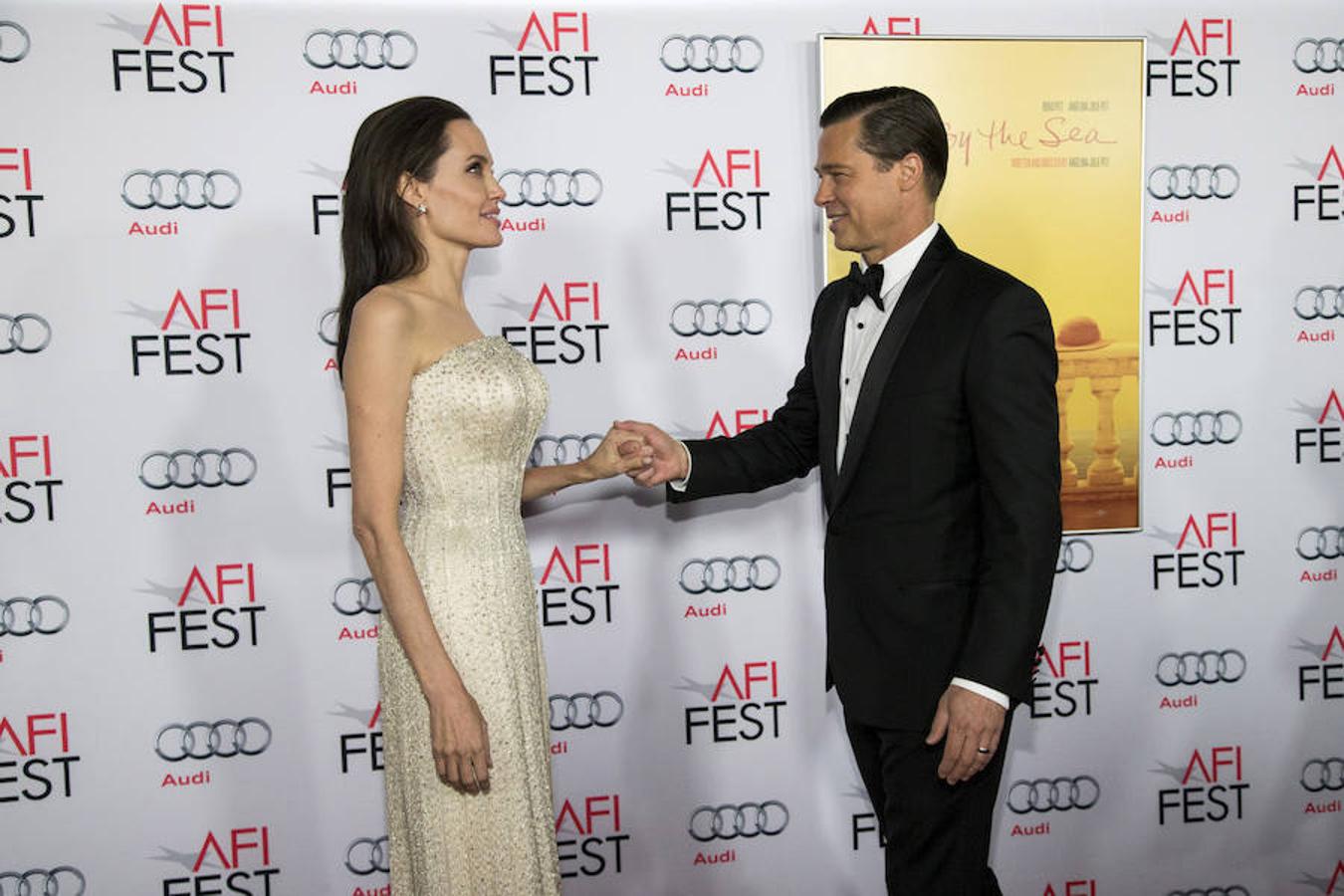 La historia de amor de Angelina y Brad, en imágenes