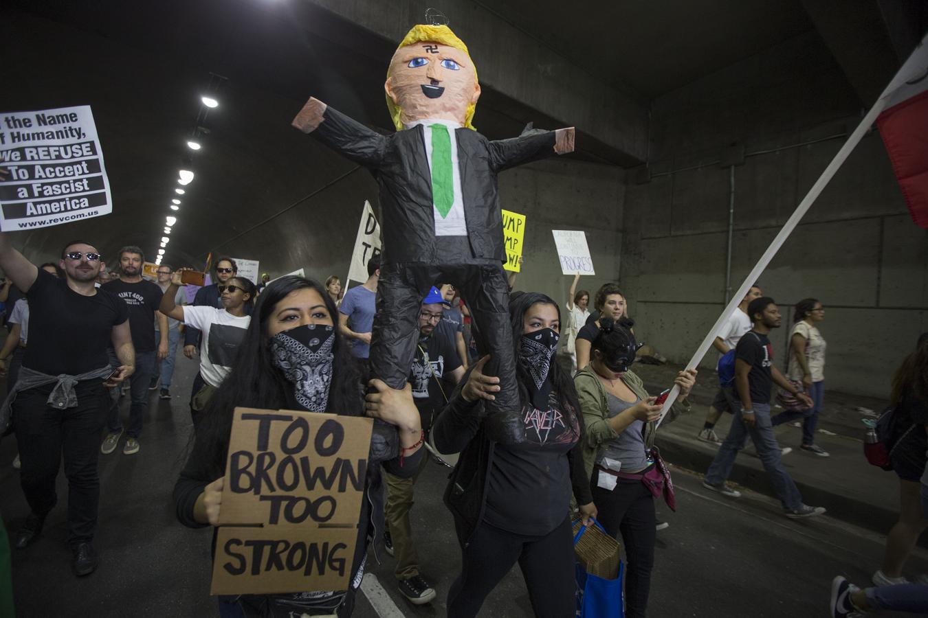 Las protestas anti-Trump se extienden