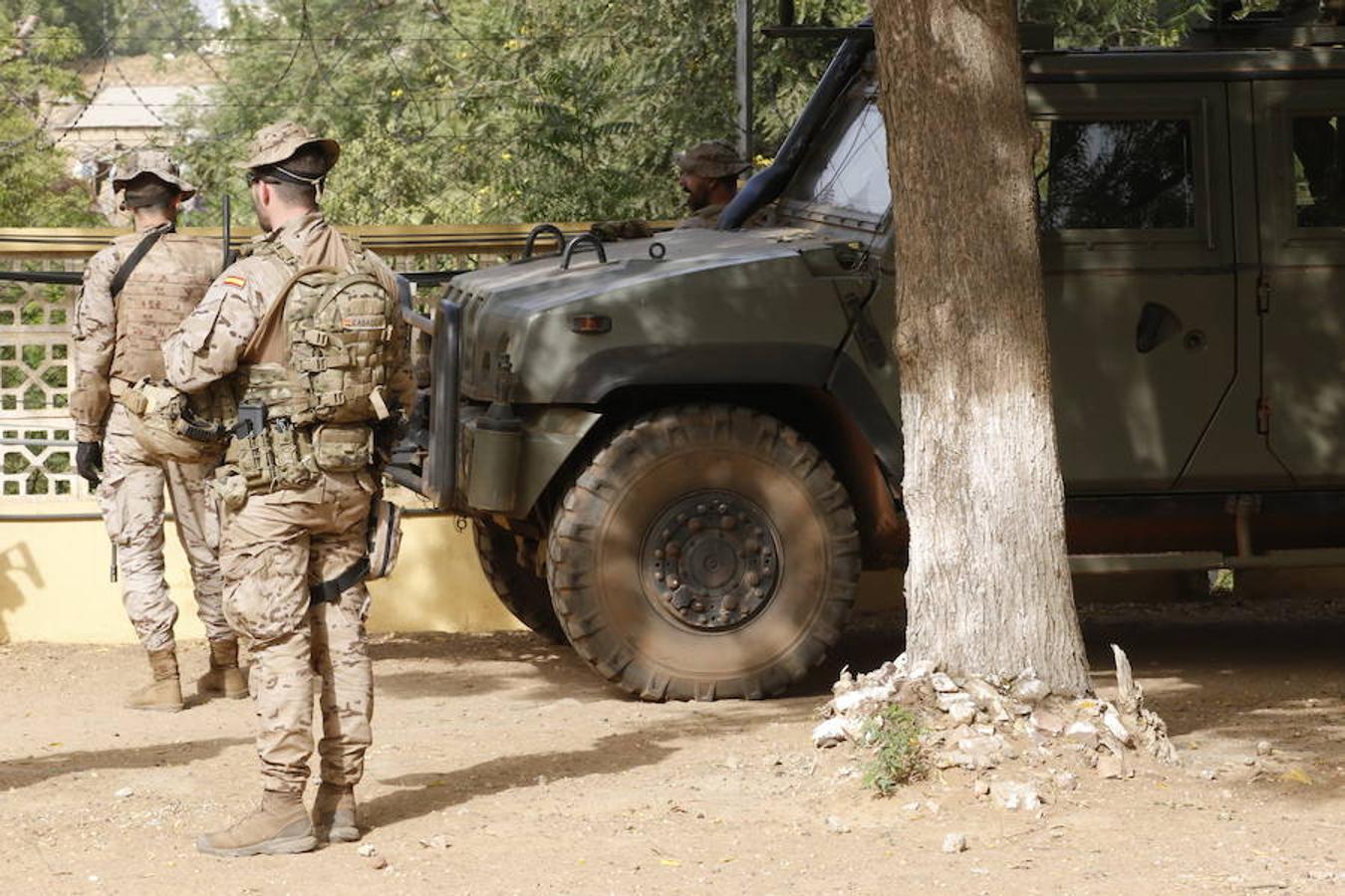 Visita de Cospedal a las tropas en Mali y Senegal