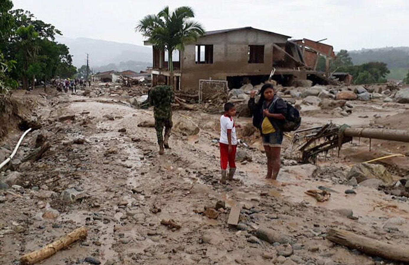 El desbordamiento de un río deja más de 150 muertos en Colombia