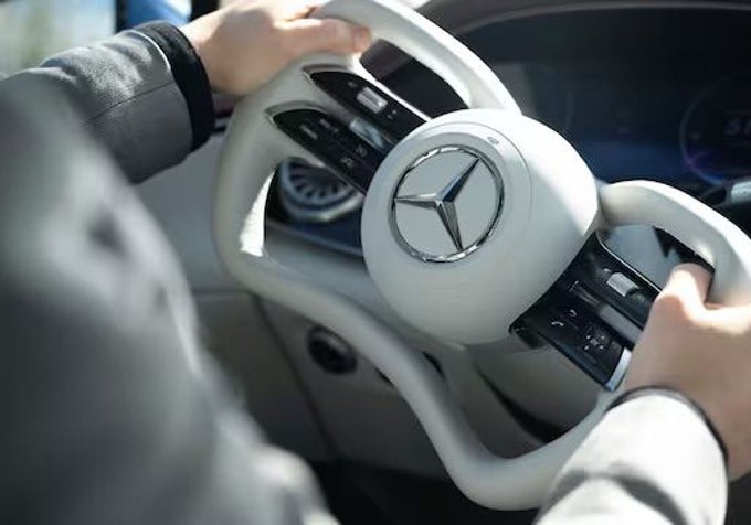 Interior del nuevo modelo con su innovador sistema de dirección