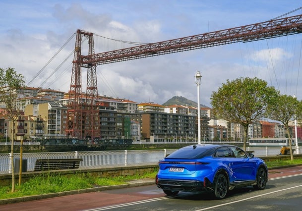 Alpine A390 GT: una bestia con 400 CV que se pega a la carretera