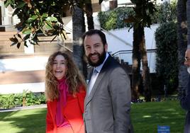 Blanca Cuesta y Borja Thyssen llegan al Museo Thyssen