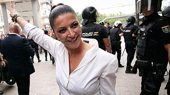 Olona afirma que Vox dio 4,5 millones a una fundación presidida por Abascal