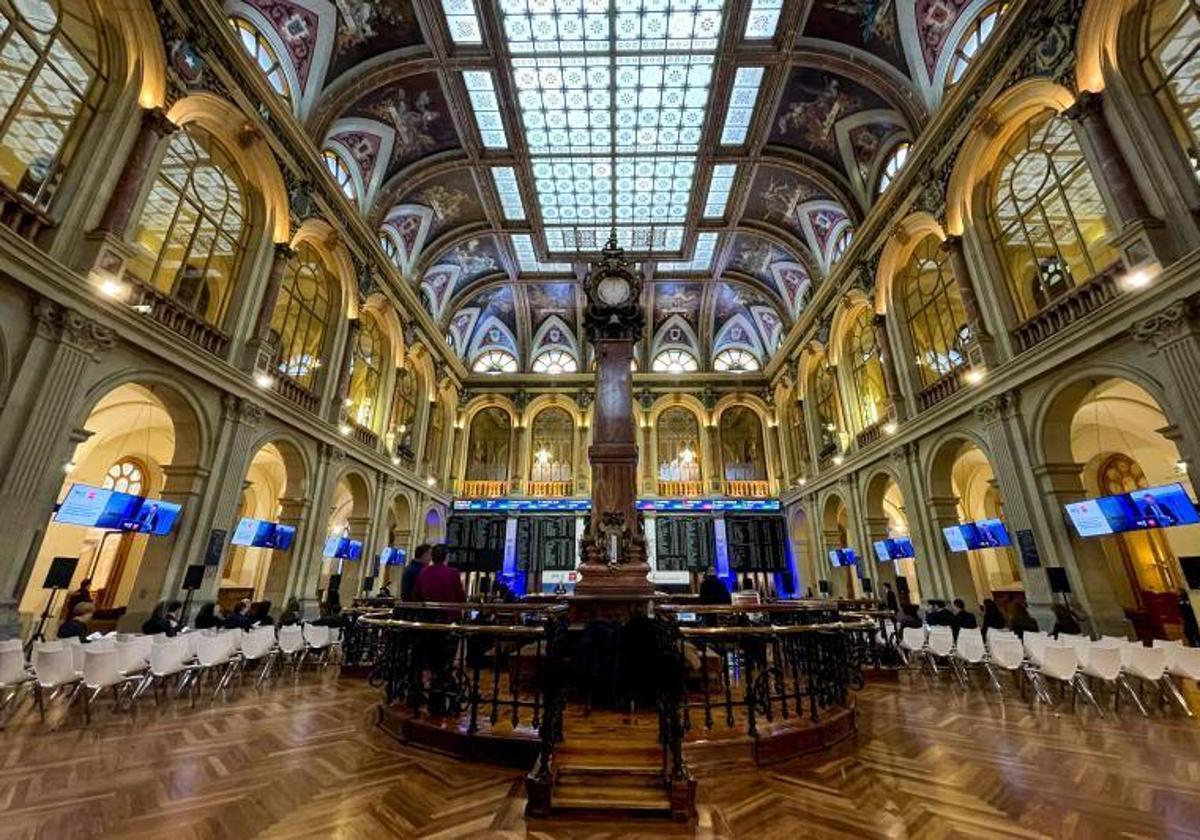 Interior de la Bolsa de Madrid.