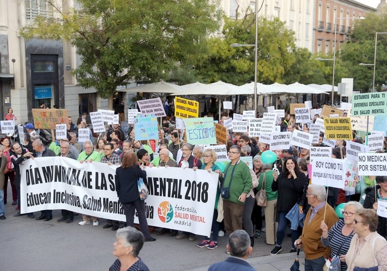Cuatro de cada diez españoles que necesitan tratamiento psicológico no lo reciben