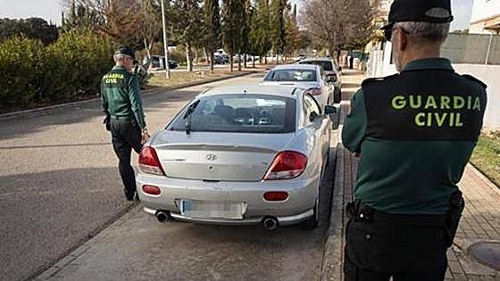La Guardia Civil analiza las llamadas del teléfono móvil del presunto secuestrador