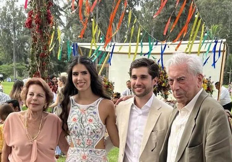 Mario Vargas Llosa, de boda familiar con su exmujer Patricia Llosa