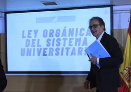 El ministro de Universidades, Joan Subirats, durante la presentación del texto de la LOSU que remitió al Congreso la primavera pasada.