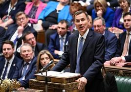 El ministro de Hacienda, Jeremy Hunt, durante la presentación del presupuesto anual en el Parlamento británico.