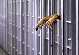 Un condenado a muerte en su celda de la prisión de Pontiac, Estados Unidos.