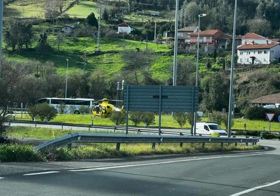 Fallece un profesor de conductores de autobús en plena clase