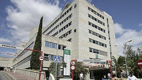 Muere el niño de 12 años que cayó por el balcón durante un episodio de delirio febril en Málaga
