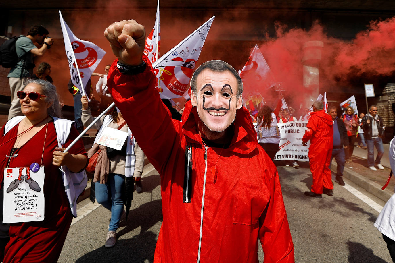 Crece la indignación en Francia por la reforma de las pensiones