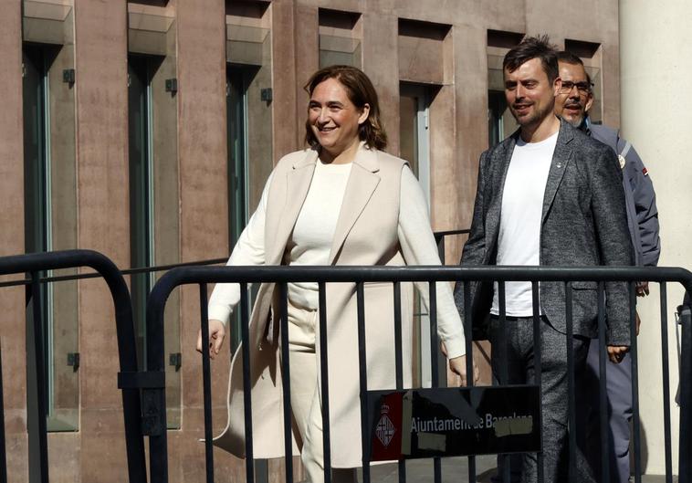 Un juzgado abre una tercera causa penal contra Colau