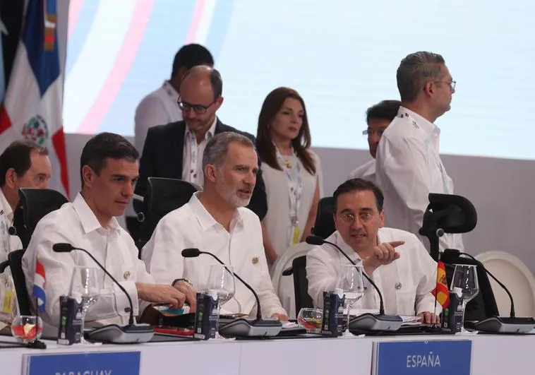Sánchez vuelve a tildar de «insolvente» a Feijóo por sus críticas en plena Cumbre Iberoamericana