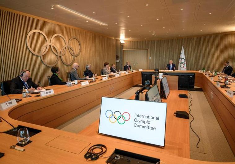 El COI levanta el veto a los deportistas rusos y pide que compitan como «neutrales»