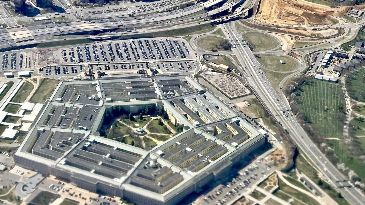 Una imagen del edificio del Pentágono, que habría sido el custodio de los análisis militares