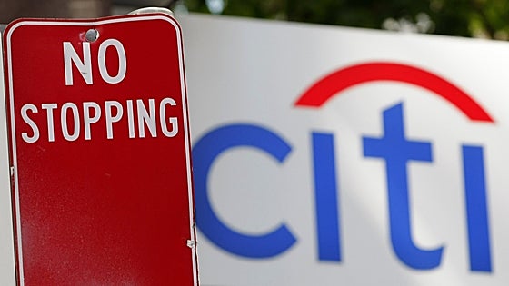 Un grupo de monjas activistas planta cara a Citigroup