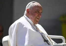El Papa permite que los laicos voten en las asambleas de la Iglesia