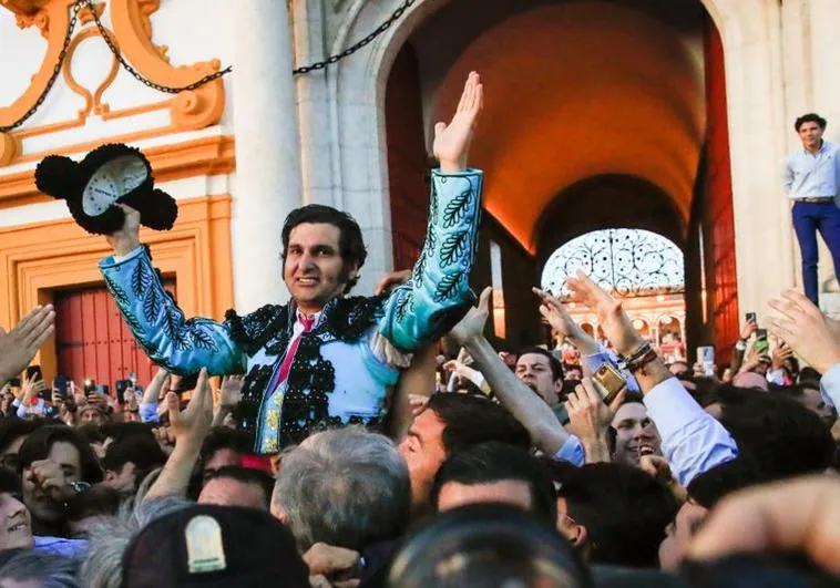 Sevilla se rinde a Morante de la Puebla tras una corrida histórica en La Maestranza