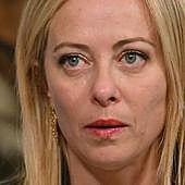 El Gobierno francés trata de rebajar las tensiones con Italia tras criticar a Meloni