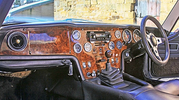 Un placer indescriptible sentarse a su volante