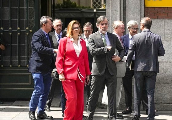 Representantes de las asociaciones de jueces y fiscales en la negociación con Justicia y Hacienda.