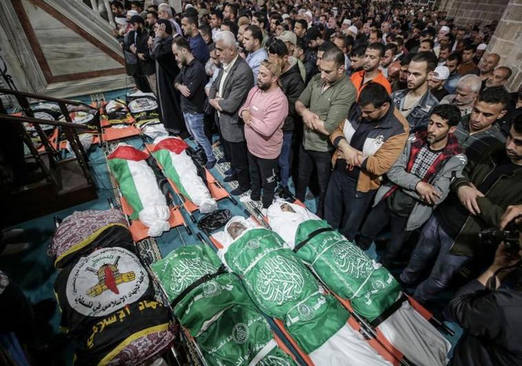 Israel se prepara para la respuesta de Gaza tras el asesinato de 15 palestinos